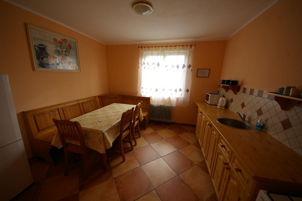 Penzion Mansky Dvur Dolni Zandov Εξωτερικό φωτογραφία